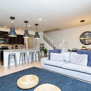 beautiful-5bd-townhouse-w-private-pool-bbq.davenporthotels.org/