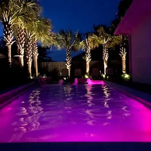 family-pet-friendly-home-april-8-12-discount.hotels-destin.com/